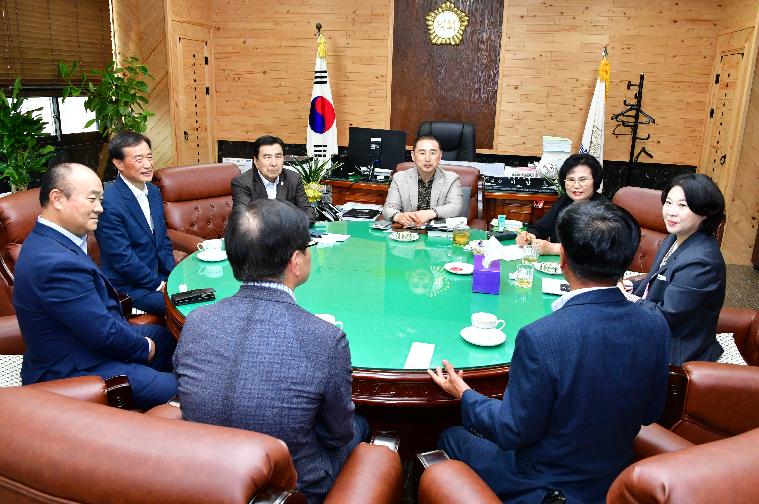 결산검사위원과 차담(2025.4.24.)